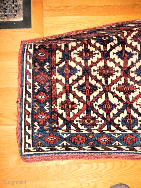 TURKOMAN  TURKMEN RUG FROM THE BOYLSTON ASSOCIATES COLLECTION-

(AND A GREAT FEREGHAN   I ALSO JUST LISTED)

YOMUD YOMUT ASMALYK - EXCELLENT ORIGINAL CONDITION WITH HIGH PILE - ORIGINAL SELVAGES ALL AROUND  ...