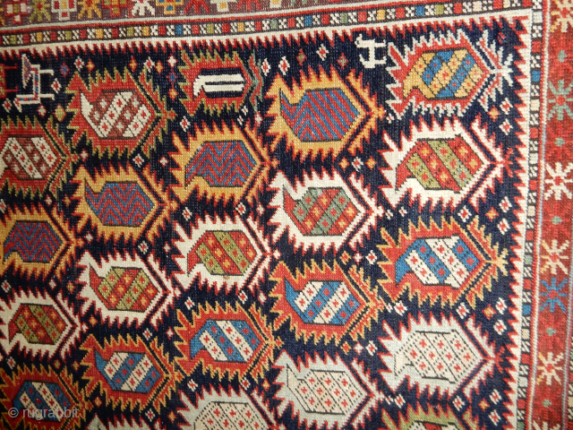 MINT CONDITION BLACK MARASALI PRAYER RUG MINT CONDITION                         