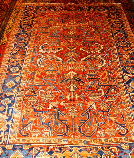 HERIZ CARPET WITH A GREAT USEABLE SIZE OF 70 INCHES X 100 INCHES AND HAVING 
FULL PILE AND IN THE BEST CONDITION .PRICED LOW FOR A MINT CONDITION ANTIQUE CARPET 
BOYLSTONASSOCIATES@GMAIL.COM  