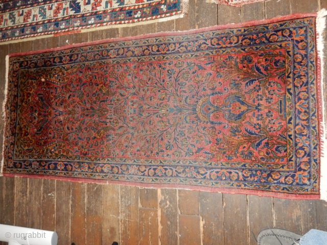 SAROUK OR KASHAN RUG 28 X 62 INCHES IN PRETTY GOOD CONDITION WITH A BIT OF WEAR THRU THE CENTER 
VERY DUSTY - A GOOD WASH SHOULD MAKE IT SHINE 
LOVELY YELLOW  ...