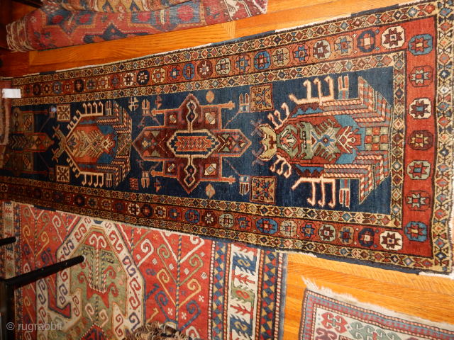 HERIZ RUNNER IN GREAT ORIGINAL CONDITION AND DESIREABLE NARROW 32 X 106 INCH SIZE 

IF YOU NEED A TRIBAL RUNNER OF THIS NARROW SIZE JUST BUY THIS FOR $2000    