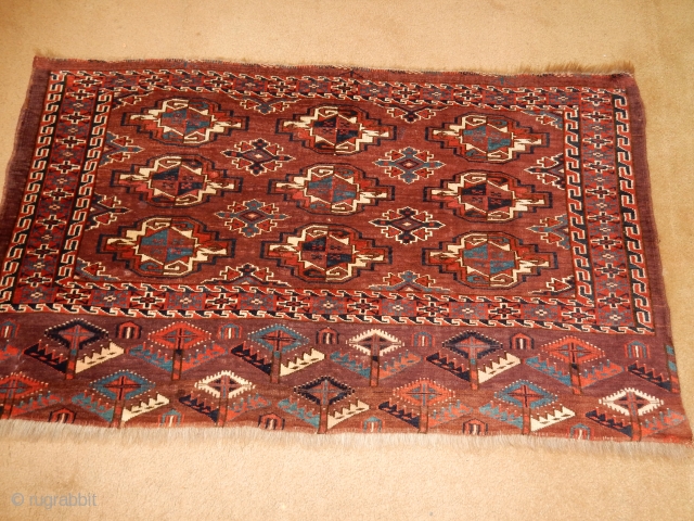 YOMUD - YOMUT WITH ARABATCHI SHRUBS IN THE SKIRT 

FULL PILE- NO REPAIRS

$650                    