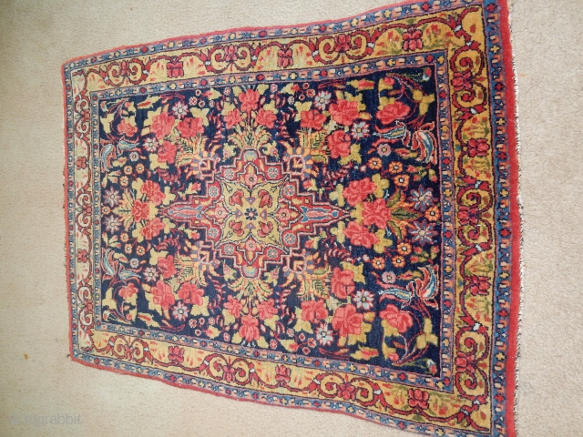 SUPERB FULL PILE - SIZE IS 22 X 38 INCHES                       