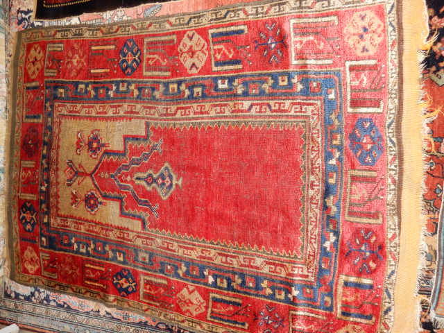 OLD ANATOLIAN PRAYER RUG WITH GOOD PILE $700