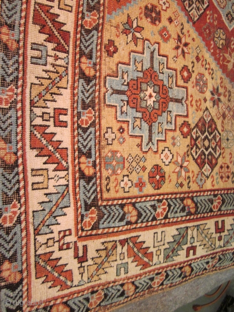 SUPERIOR EAST CAUCASIAN DESIGN- SQUARE SIZE 4 X 4 FT-ORIGINAL AS FOUND WITH COMPLETE ENDS AND SIDES- SOME WEAR IN THE CENTER-$2000. OR BEST OFFER        