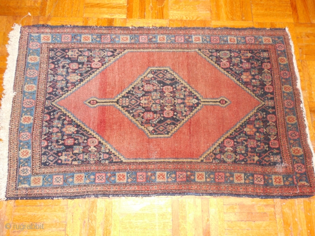 SENNEH SMALL RUG - EXCELLENT PILE - $300                         