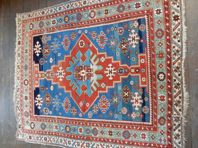 EXCELLENT PILE AND CONDITION WITH VERY MINOR END REPAIRS
ALL NATURAL DYES