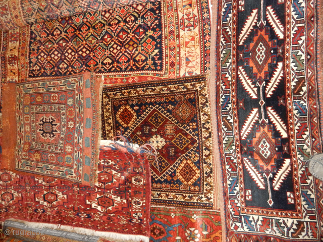 BOYLSTON ASSOCIATES ANTIQUE CAUCASIAN RUGS.COM 
SELLING A FEW NICE OLD RUGS 
VERAMIN , TEKKE TORBA 6 GUL , MARASALI WITH SILK, OLD OLD SOUMAK BAG WITH THE BACK , 
GASHGAI BAGFACE WITH  ...