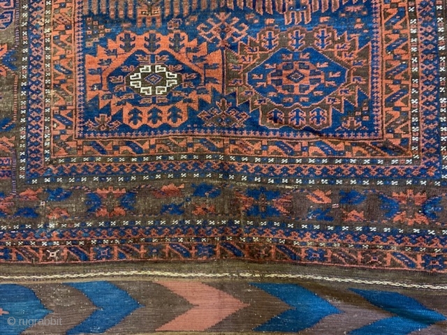 Timuri main carpet in very good overall condition with exceptionally beautiful complete chevron plain-weave skirts - last quarter 19th century - 3.05 x 1.83m (10' x 6').      