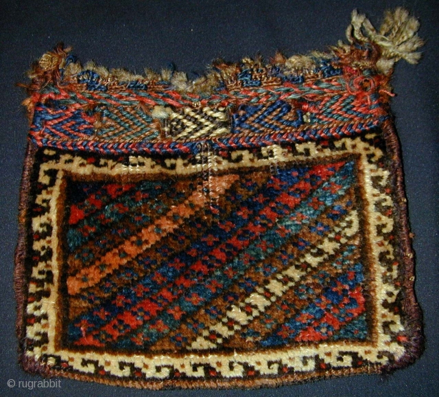 Luri/Bakhtiari Small Piled Bag. Late 19th c. All natural colours. 30 x 25 cms.                   