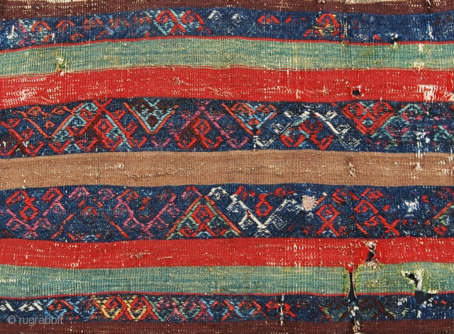 Eastern Anatolia Kilim fragment. Cm 48x68. Second half 19th century. Great colors. Have it mounted professionally and you'll have a masterpiece on your wall. Small, antique, beautiful and cheap (€ 140 +  ...