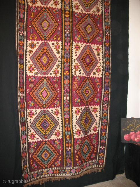 Kars area kilim, Eastern Anatolia, Turkey, cm 430x150, beautiful, long piece, early 20th century, in good condition - Gallery clearance. Please email carlokocman@gmail.com
          