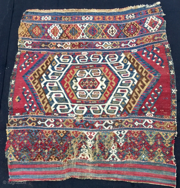 Malatya area, Sinanli tribal group big heybe bag face. Classic pattern, very fine weave, lots of metal thread, great natural colors.Please apply to carlokocman@gmail.com         