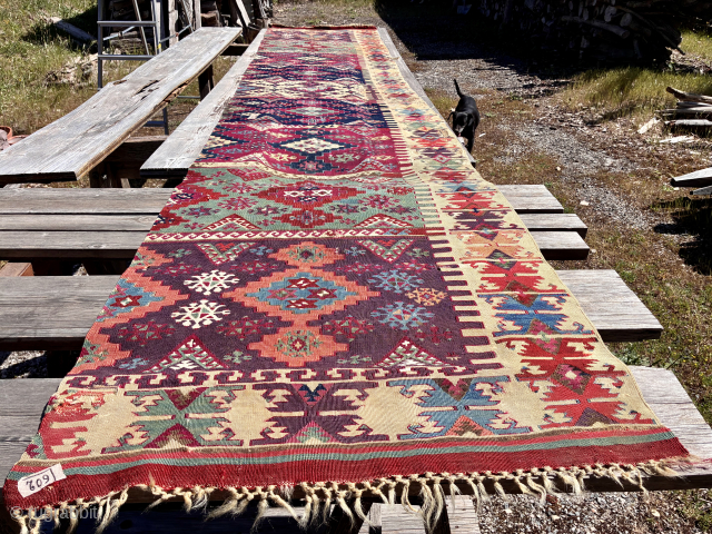Sinan kilim strip
cm 75x400 ca
mid 19th c
collectors item
more infos & pics on rq
DM or carlokocman@gmail.com
                  