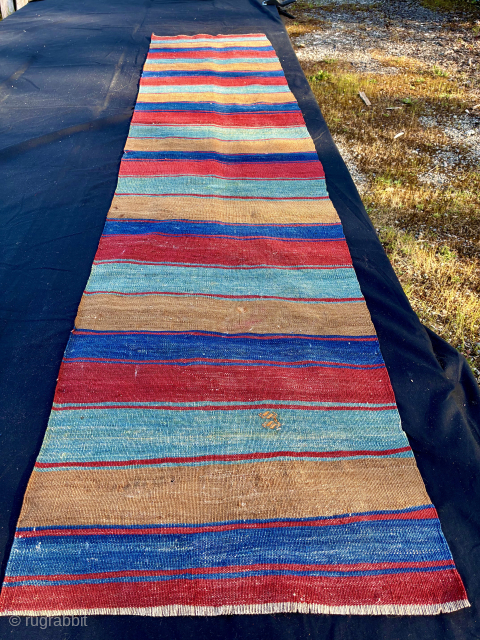 Caucasian, Shirwan?
Cm 45x210 ca
Caucasian
Probably Shirwan
Very very fine and tight weave
Great natural dyed thin wool
A real beauty
Two S symbols appear to send a message?! Marriage?         