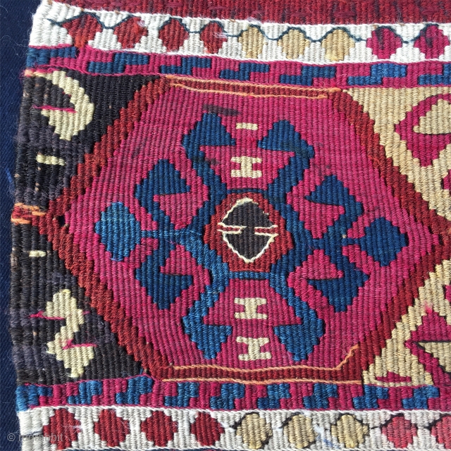 Enjoy the color power!
Wonderful antique natural color Sinanli tribal group bag face. Eastern Anatolia. Cm 69x73. See the fantastic cochineal, the lovely madder red & orange, the bright yellow, the deep indigo  ...