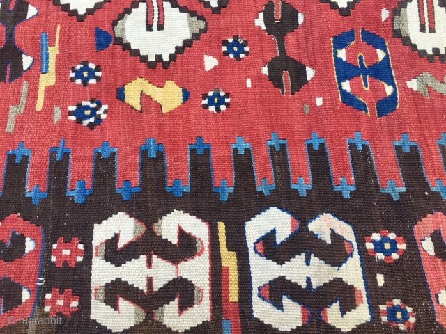 Do you need a powerful, colorful, antique and beautiful kilim strip? This is a killer! Western Anatolia, Aydinli tribal group. Cm 100x265. Roughly end of 19th century. Super great ram horn pattern.  ...