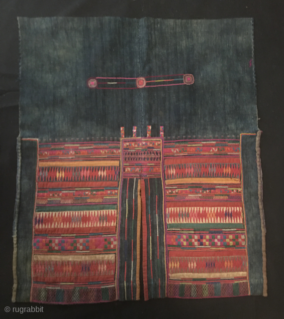 Northern Thailand.
Hill tribes area.
Most probably Kachin group.
Indigo cotton textile with lovely, colorful silk embroidery fragment.
Size is cm 43x50 ca.
Early 20th century.
Please email carlokocman@gmail.com          
