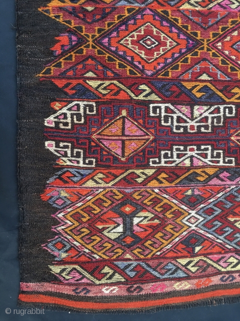 Eastern Anatolia, most probably Mut, sumack big storage bag face. Cm 96x114. Early 20th century. Incredibly rich in colors and in pattern. Goat hair warps. In good condition. Affordable.
    