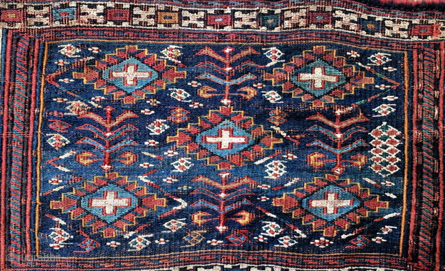 Afshari sumack mafrash side panel. Cm 30x55 ca. Probably 1890 if not earlier. This bag travelled a lot in the years, going from collector to collector. I had Sale price. Offers welcome.
Please  ...