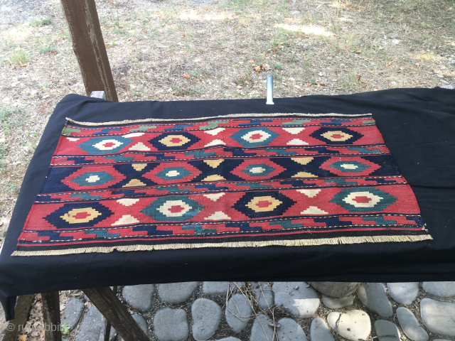 Caucasian flatweave mafrash long panel. Cm 46x94. Late 19th, early 20th c. Great, deep colors, see the different blues. Some old restorations. Lovely decorative item.
        
