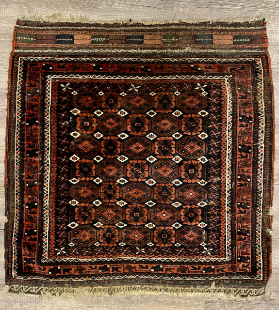 
Beautiful antique Baluchi pile bag Big size cm 72x72 Age could be roughly end 19th, early 20th century In rather good conditions with some minor flaws. It was part of a small  ...