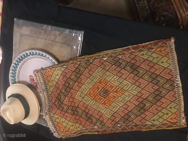 Anatolian zili yastik/cushion or bag
Cm 52X90
Wool on wool. A very fine work.
In good condition.
It’s actually a pillow like or bag. It’s woven with the zili or zilu technique on the front while  ...