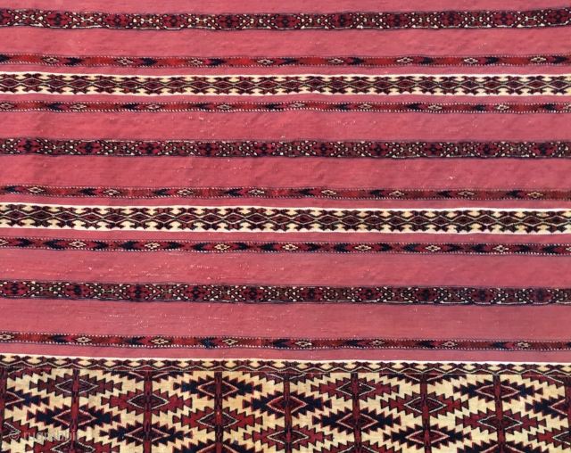 Turkmen Tekke Ak Cuval. Ak is white in Turkic/Turkish. This is a wonderful tribal item, antique, really beautiful, in great condition. Cm 75x110. Most beautiful, finest, best pattern, best colors, best condition.  ...