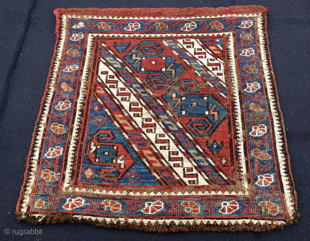 Shahsavan!
For a long time i thought this was a Khyzy village, north of Baku, Azerbaijan, sumack khorjin bag face.
Later on I had a surprise, I realized it was a Shahsavan! ...