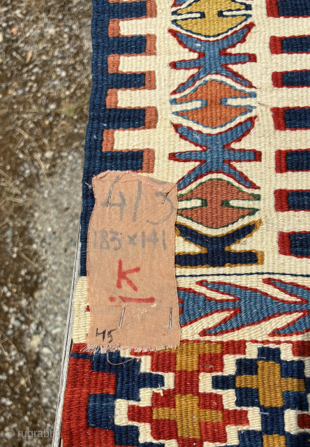 Dobag Project kilim.
In the 1970 or so, in Turkey, in the West of Anatolia this great project created wonderful kilims and pile rugs with hand spun wool and natural dyes.
Antique tribal designs ...