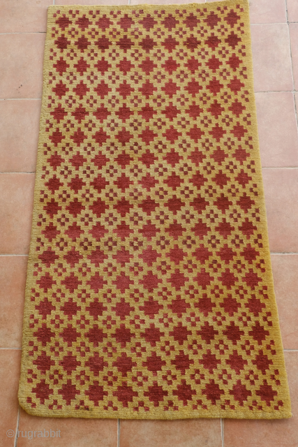 Beautiful stepped diamonds red-gold khaden. Great colors and very good condition. Available
igo.licht@gmail.com                     