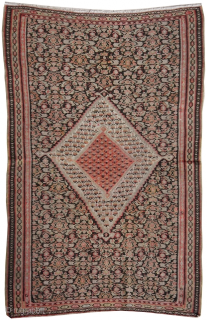 Finest quality Antique Persian Senneh Kilim rug. This Senneh Kilim is around 85, 90 years old and is in perfect condition. This unique piece reflects the fine details of Persian Senneh rugs.

Find  ...