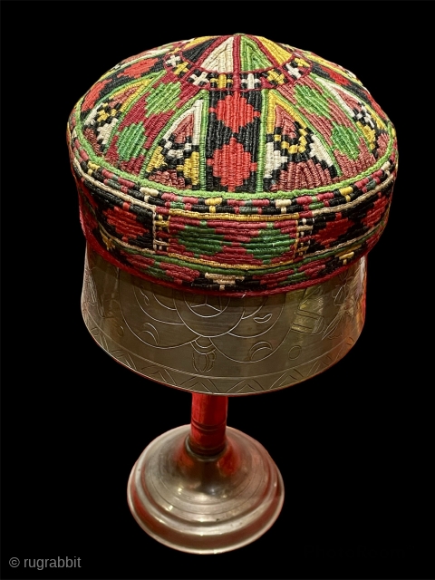 Turkmen Ersari tribe silk hat                            