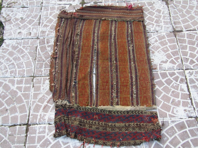 Antique Anatolian textiles
 it's a very interesting piece.
size=95x60 cm                        