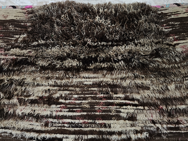 Anatolian Nomedic shepherds bed rug
Size:260*160 cm
Please contact salaberina@gmail.com                         