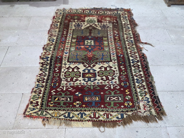 Antique Caucasian Rug
Size:170x100 cm
Please contact salaberina@gmail.com                           