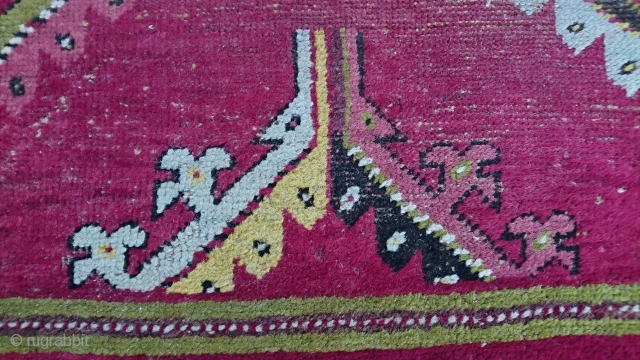 19th Anatolia Mucur rug
size=150x100                             