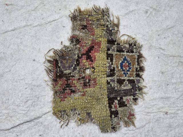 18 thc Cappadocia rug fragment
Size:37x25 cm
please Contact
salaberina@gmai.com
                          