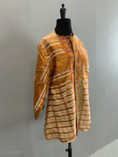 Ottoman antique Turkish part silk Peshtemal made into a light coat. The material used for this cotton and silk light unlined jacket was originally intended as a towel or shawl ( Peshtemal  ...