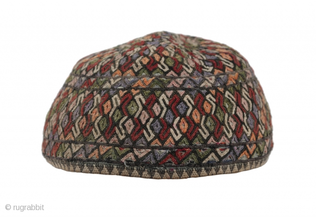 hat from central asia - turkmenistan
39570                           