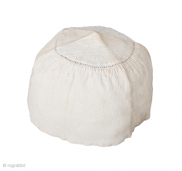 hat from western anatolia
22570                             