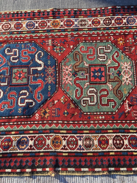 Kazak rug
came out of an estate complete end to end side to side original great condition
size is 51 inches by 97 inches 
listing a few pieces please see others

more photos on request
 