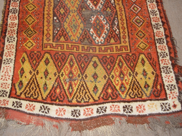 KURDISH EAST  ANATOLIAN RUG  190 X 120  cm                      