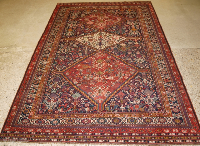 A very good Antique Tribal Qashqai rug, triple linked medallion design with excellent colour. www.knightsantiques.co.uk 
Size: 8ft 2in x 5ft 1in (248 x 154cm).

Late 19th century.

A classic Qashqai tribal rug with three  ...