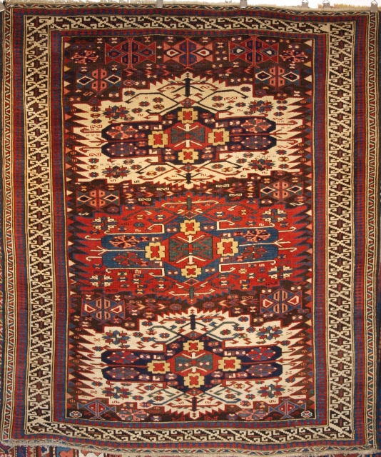 Antique Caucasian Zejwa rug, 178 x 150cm.                          