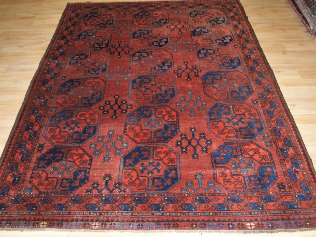 Antique Ersari Turkmen main carpet from Southern Turkmenistan or Northern Afghanistan. www.knightsantiques.co.uk
Size: 8ft 6in x 6ft 1in (258 x 185cm).

Circa 1880.

This fine carpet has three rows of six large guls with a  ...