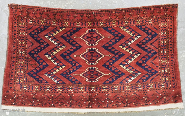 Antique Ersari Beshir Turkmen chuval face with the ikat design.
Size: 5ft 9in x 3ft 3in (175 x 100cm).
Circa 1880.

A good example of the well known ikat design with three small central medallions.  ...