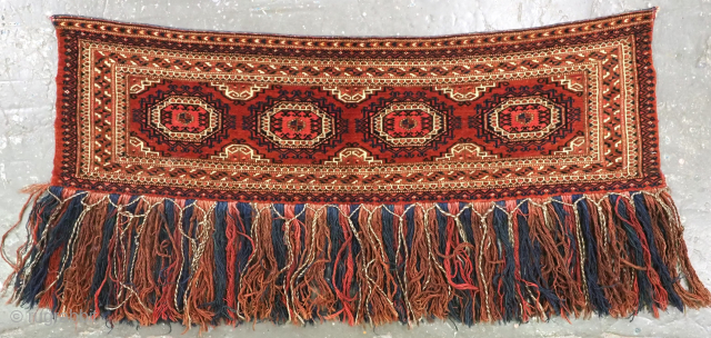Antique Tekke Turkmen torba of very fine weave, with four Salor type guls..
Size: 3ft 7in x 12in (109 x 30cm) face size.
Circa 1880.
A very good Tekke torba with excellent colour and good ...