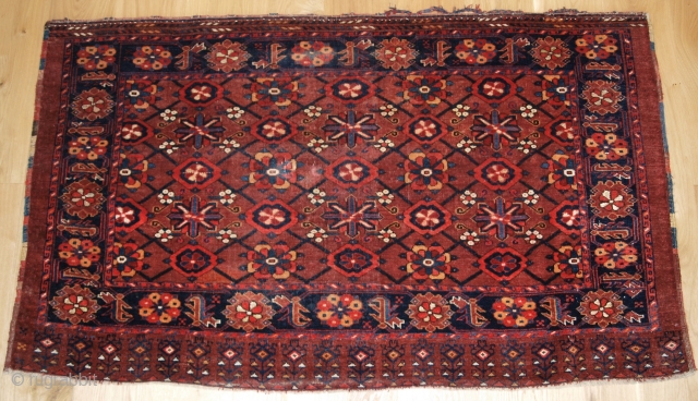 Antique Beshir Turkmen chuval with the Mina Khani design and silk highlights. www.knightsantiques.co.uk Size: 5ft 4in x 3ft 2in (163 x 95cm).

Circa 1880.

Stock number: H-127.        