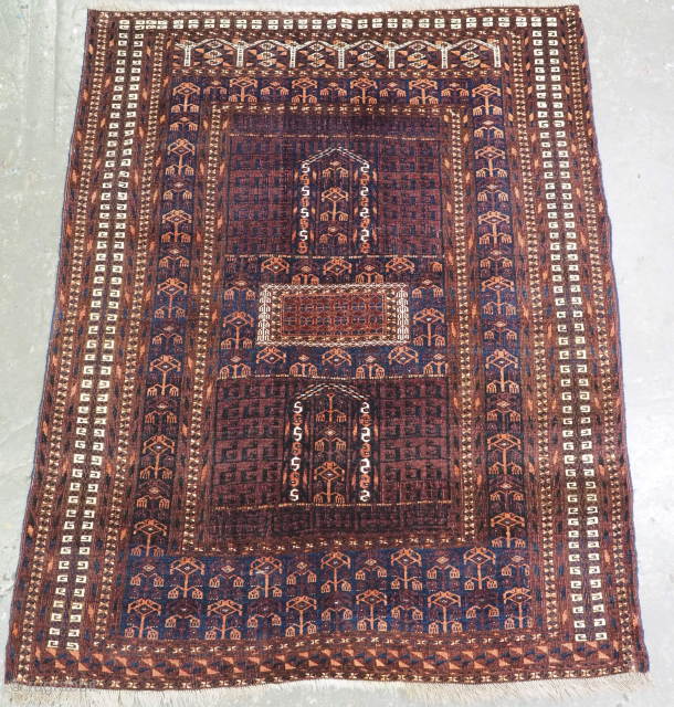 Antique Saryk Turkmen Ensi of classic design.
Size: 5ft 5in x 4ft 4in (164 x 132cm).
Circa 1880.

The Ensi is of classic Saryk design and has highlights in white cotton to the field and  ...